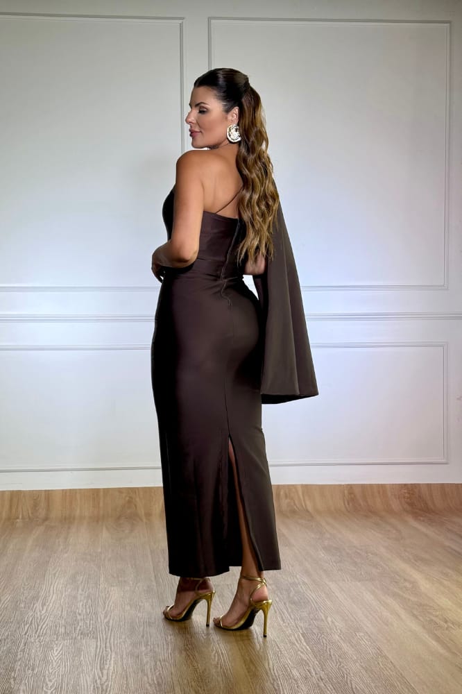 Vestido Longuete Ombro Capa Lia Marrom Intimidade