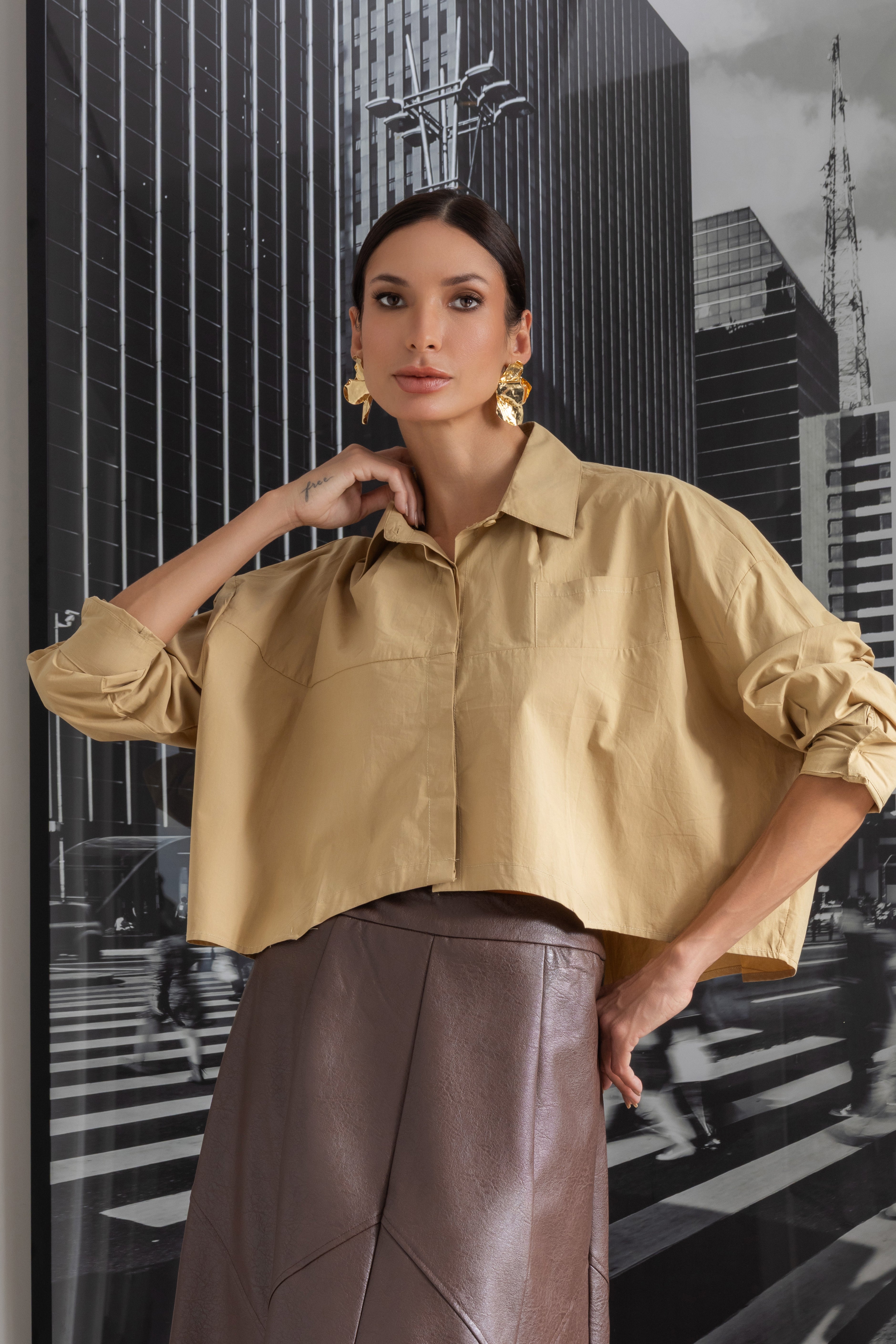 Camisa Cropped Oversized