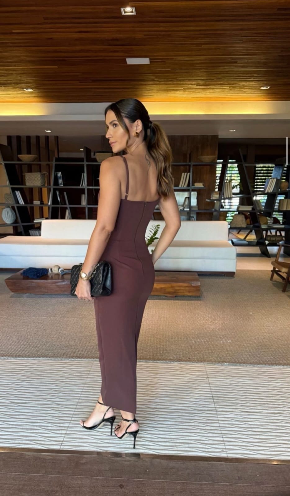 Vestido Midi Marrom Carolla